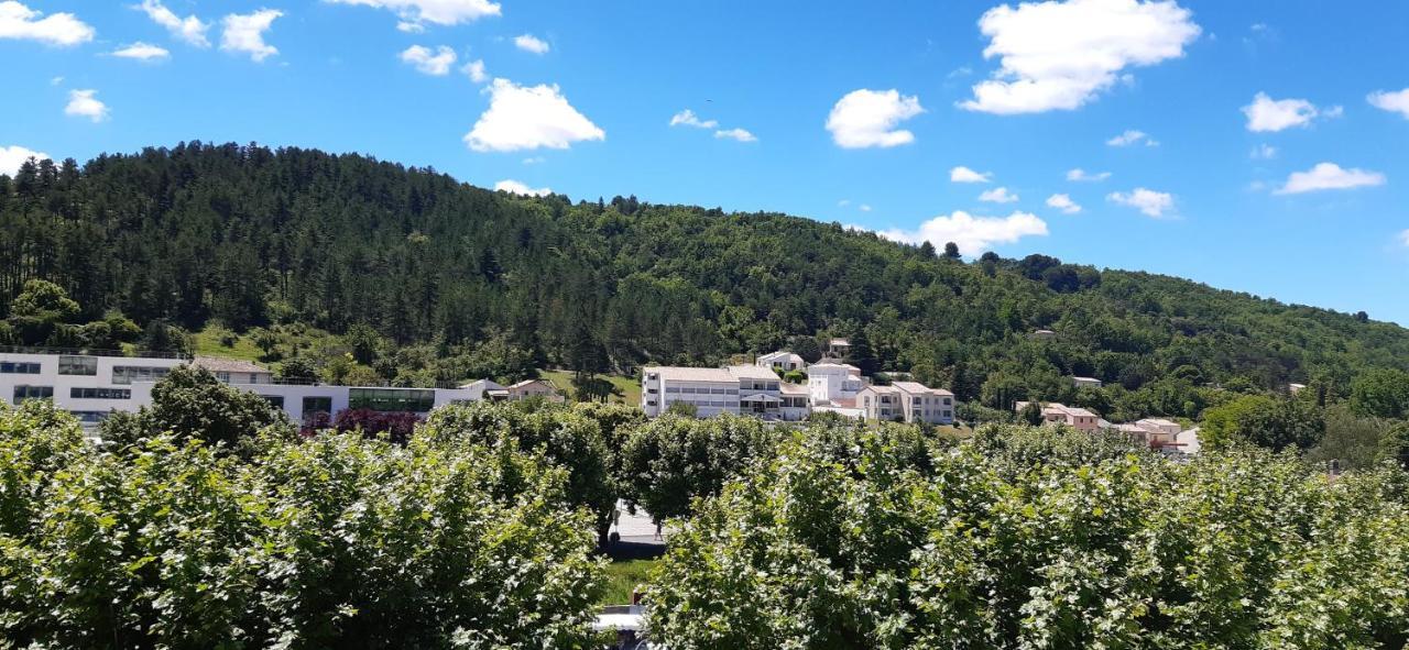 Cote Place Riez Esterno foto